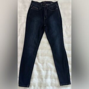 Judy Blue Skinny Blue Jeans Classic Style